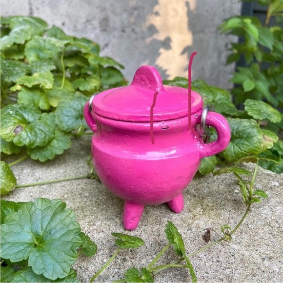 Other - NEW Hot Pink Cast Iron
Mini Cauldron
